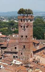Guinigi Tower, Lucca
